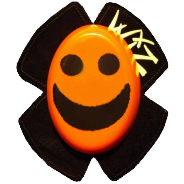 Kneesliders  by WIZ
